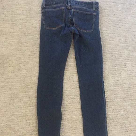 Gap dark wash skinny jeans - Picture 2 of 3